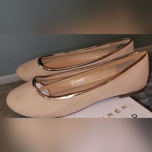 Lauren Conrad Flat dress shoes